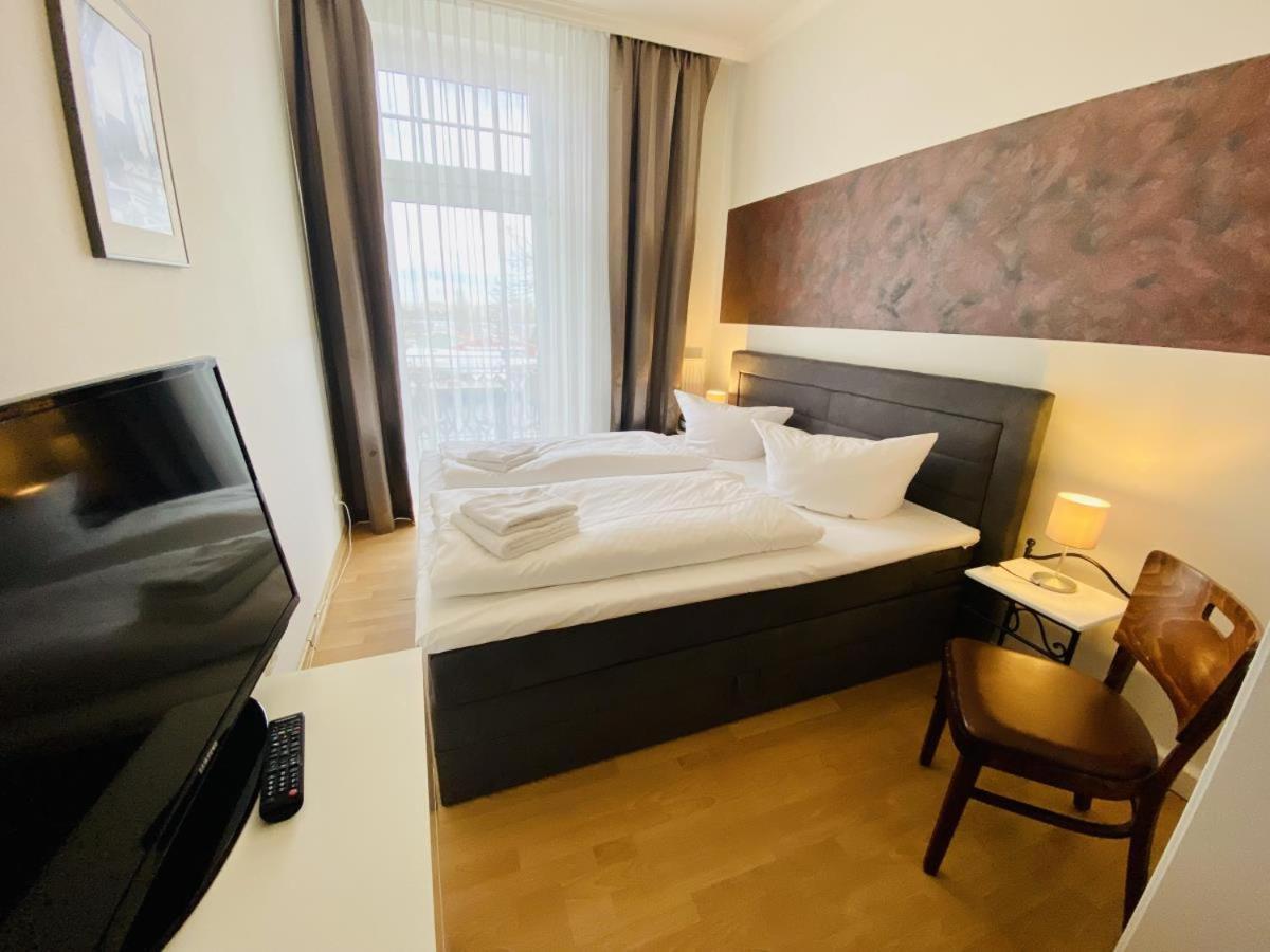 רוסטוק Doppelzimmer Tresen, Direkt Am Alten Strom מראה חיצוני תמונה